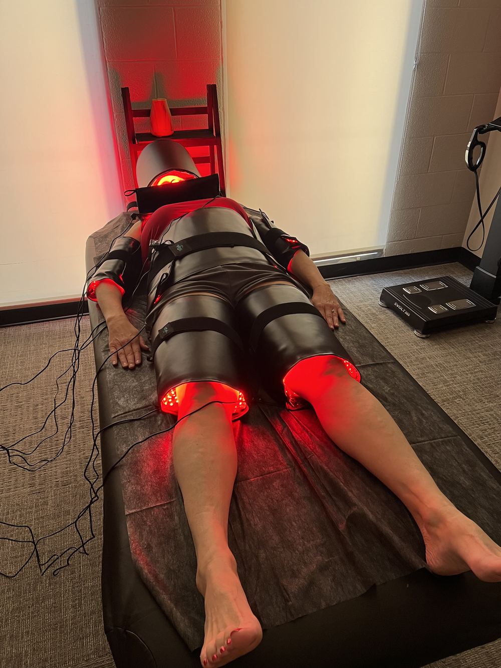Red light therapy LED panels in use at CT Medical Weight Loss and Beyond Glastonbury Connecticut